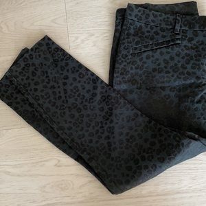 Gap s12 skinny ankle leopard fabric pants